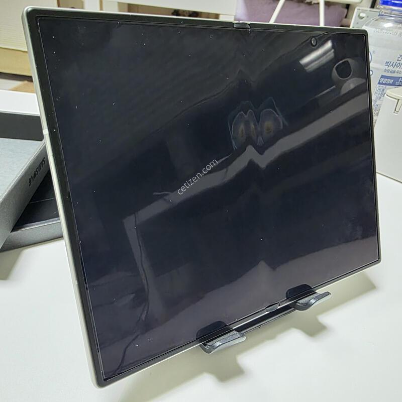 ������Z����8 512GB ��ǰ�� �ڱ���