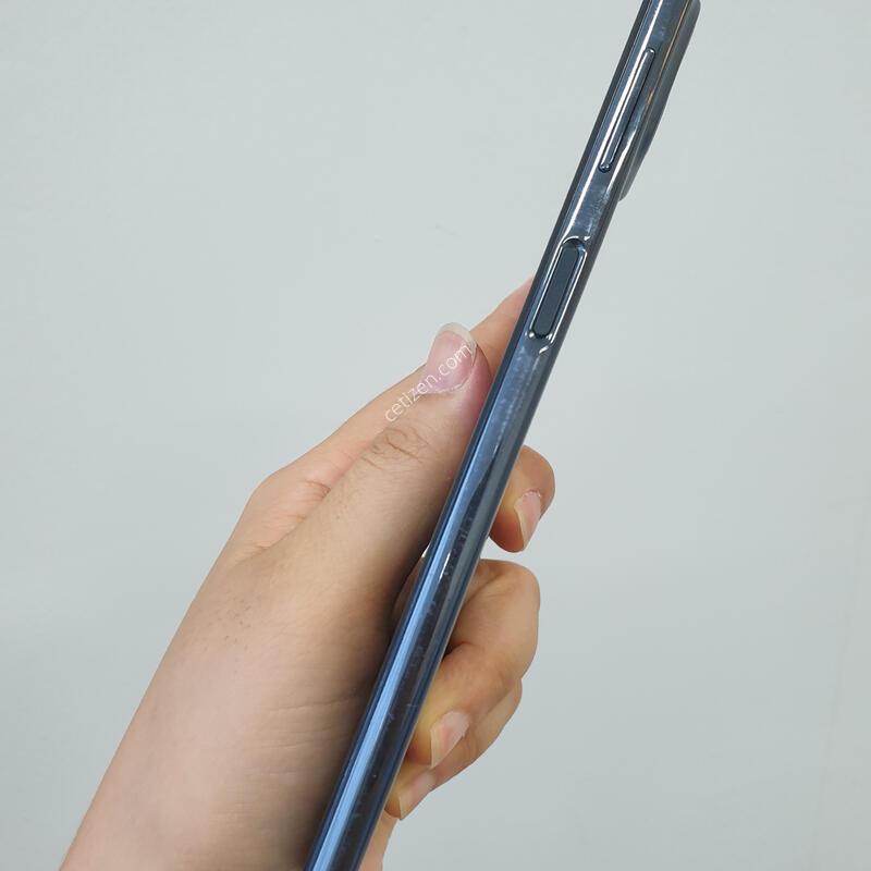 ����3 205