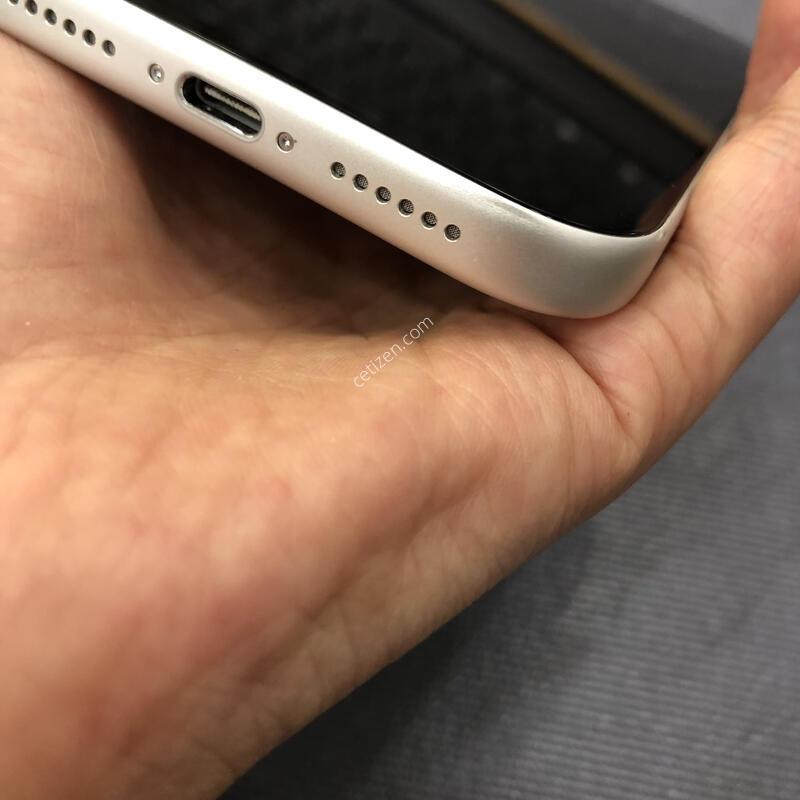17���θƽ� �ǹ� 512G,�����ϰ��Ǹ��մϴ�,���͸�����94%,����������
