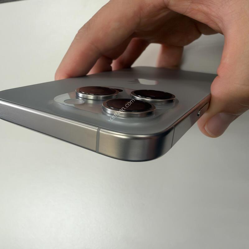 ������15���� 256G ���ܻ� ���߷�ƼŸ�� ���͸�90