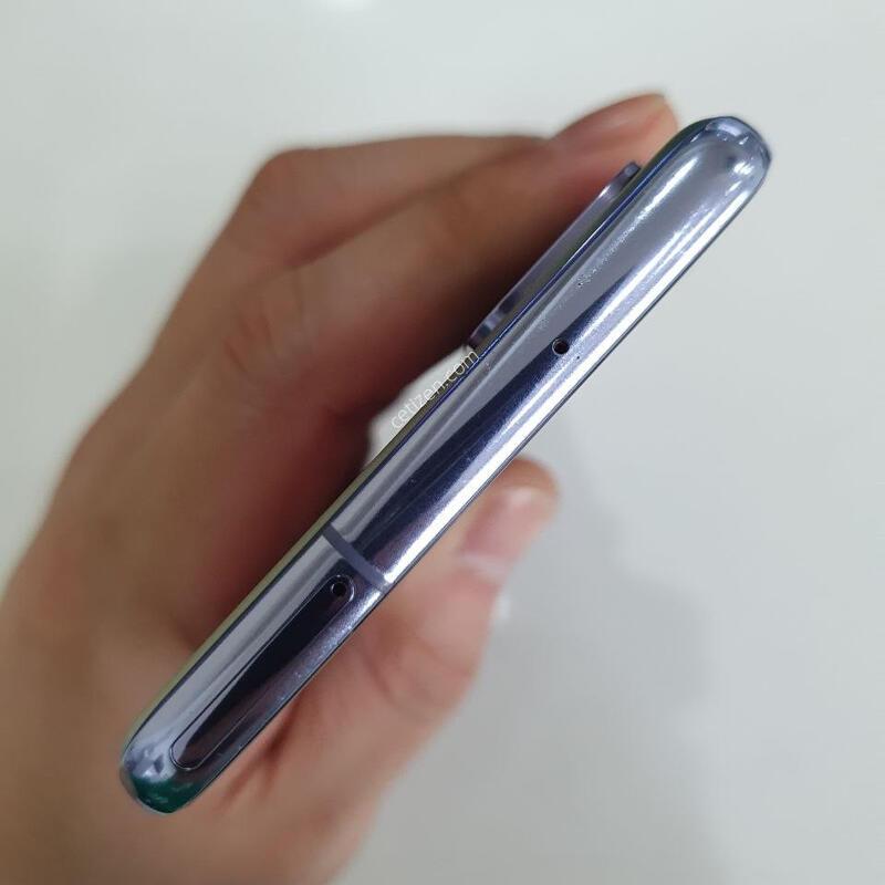 ������ S20�÷��� 256G �߰��� �����