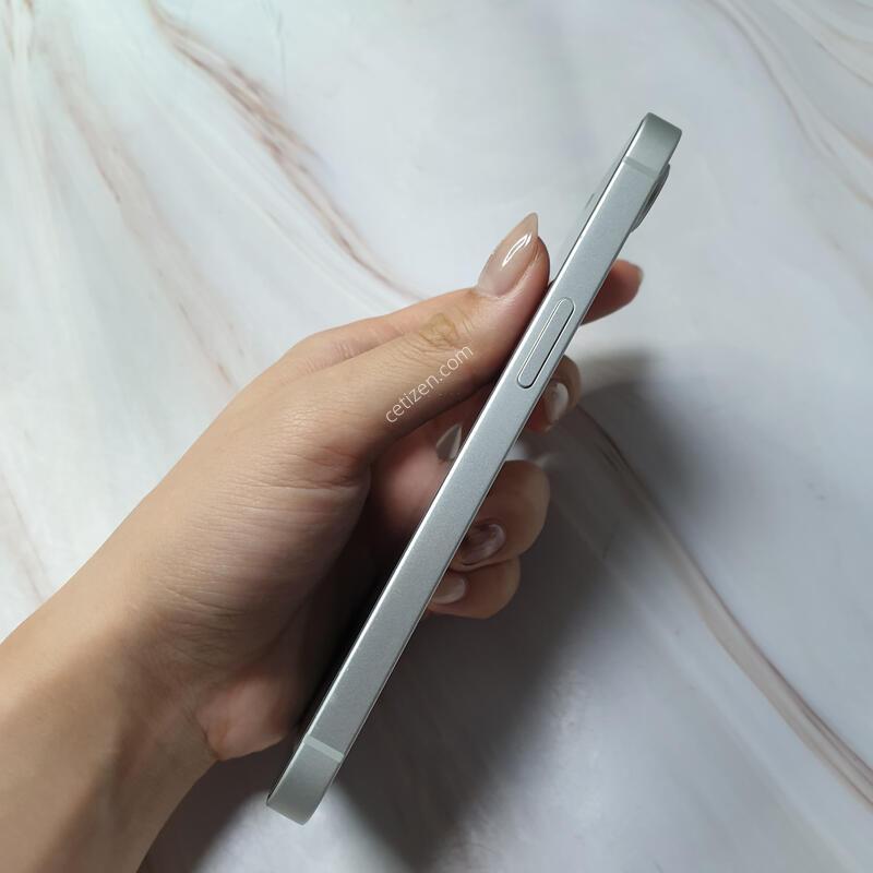 ������16e ȭ��Ʈ 256G ������ �Ǹ��մϴ�-���͸�92%