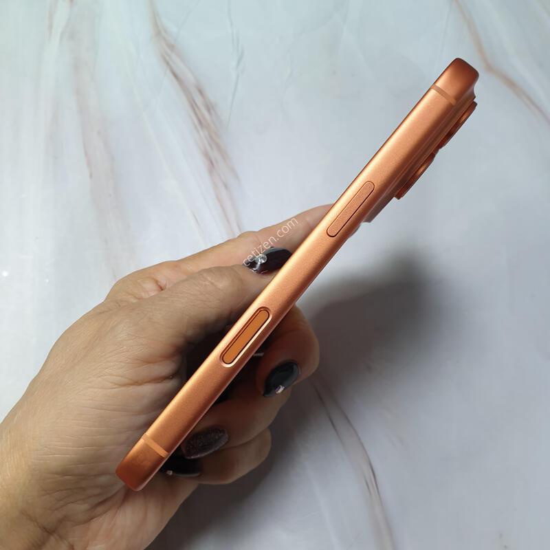 ������17���� �ڽ��Ϳ����� 256G S�� �Ǹ�-���͸�100%