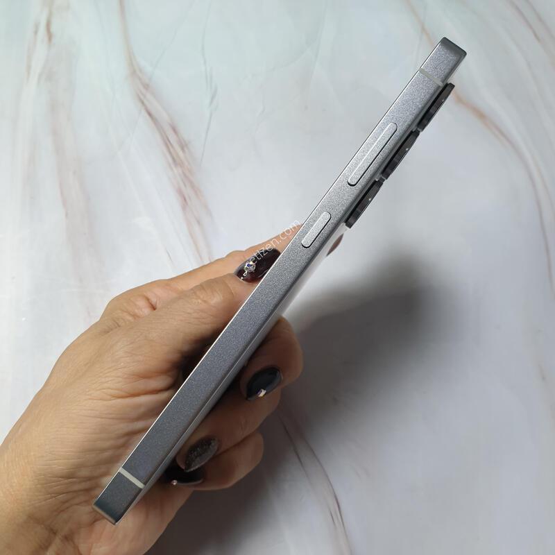 LG ������ S25��Ʈ�� ƼŸ��ȭ��Ʈ 256G S�� �Ǹ��մϴ�