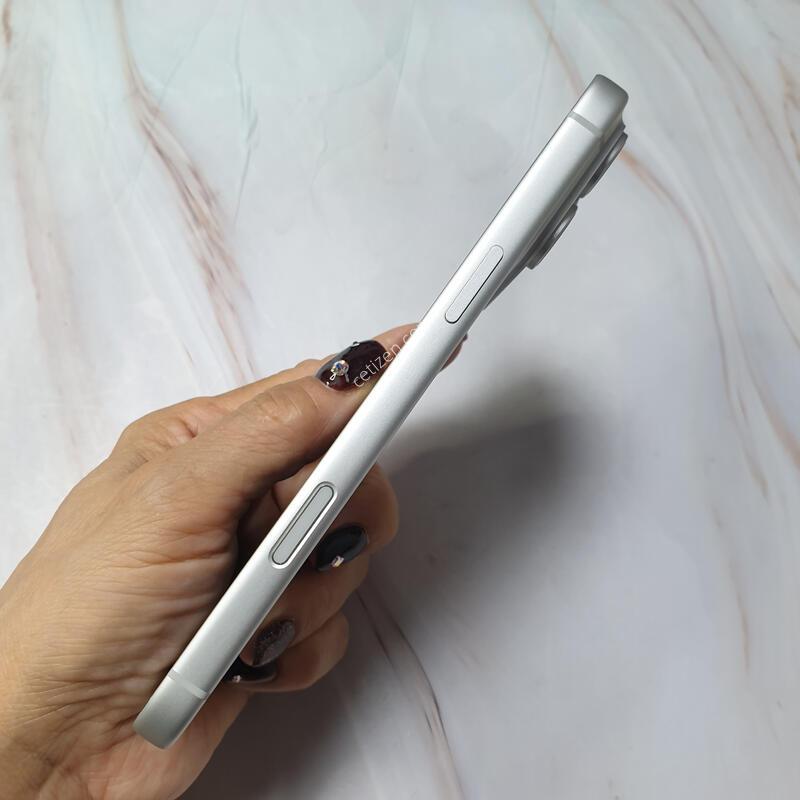 ������17���θƽ� �ǹ� 256G A�� �Ǹ��մϴ�-���͸�92%
