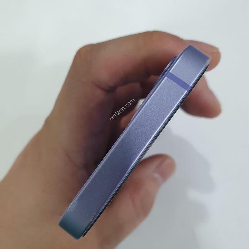 ������12�̴�64G ���ܻ� ���±� �߰��� �����