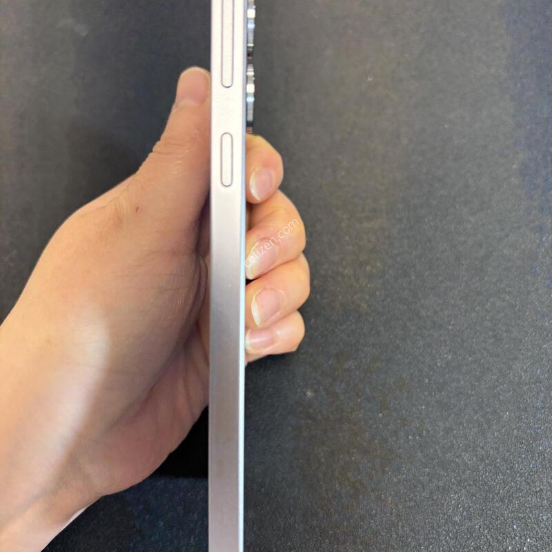 ������ S25 �÷��� 256G(�ǹ�) ��SS�� �Ǹ��մϴ�.