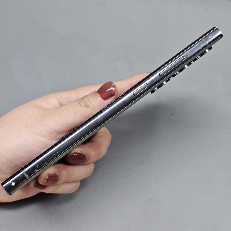 �Ｚ ������ S23��Ʈ�� 512GB �׸� �߰��� ~!