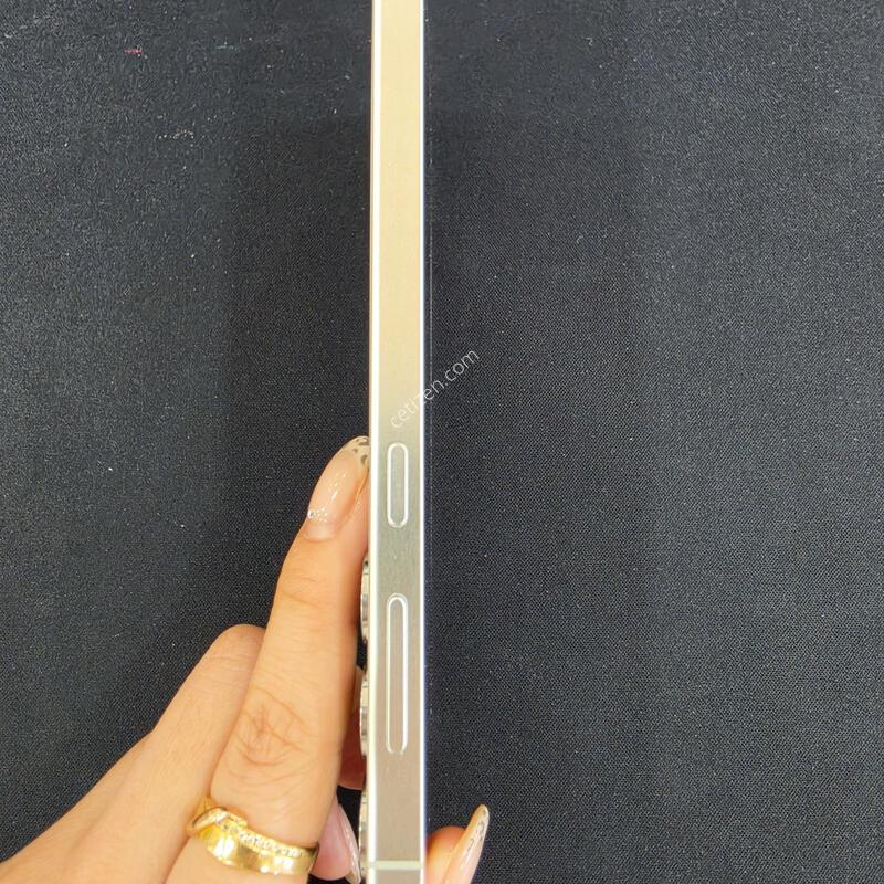 ������ S24 256GB �����׷��� A�� �˴ϴ�