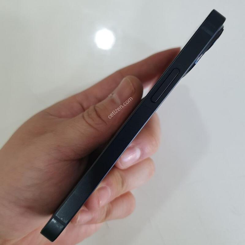 ������13�̴� 128G ���ܻ� �������⽺ �߰��� �����