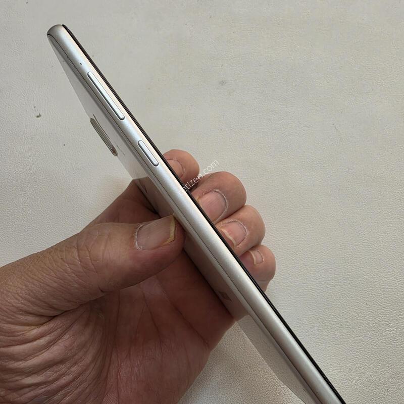 ������ A8��Ÿ ȭ��Ʈ ���ܻ�