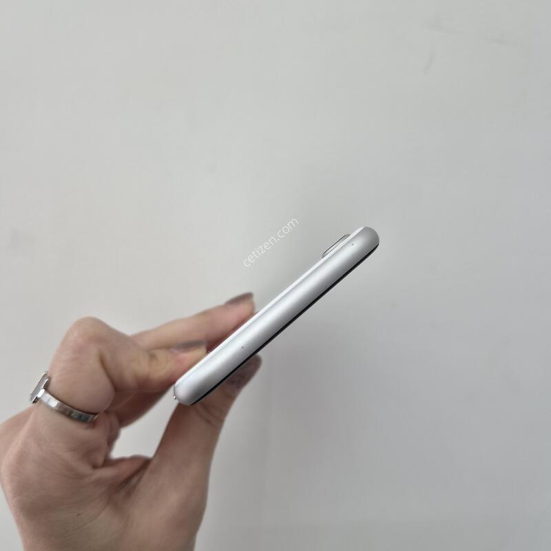 [41595] SE2 128G ���͸� : 85% ȭ��Ʈ