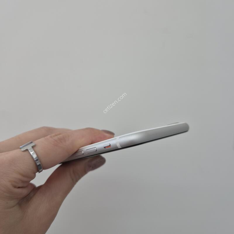 [41595] SE2 128G ���͸� : 85% ȭ��Ʈ