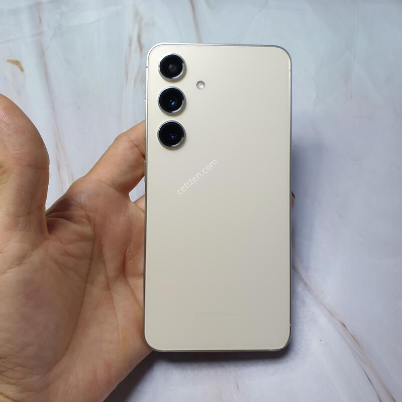SK ������ S24 ���ο� 256G A�� �Ǹ��մϴ�