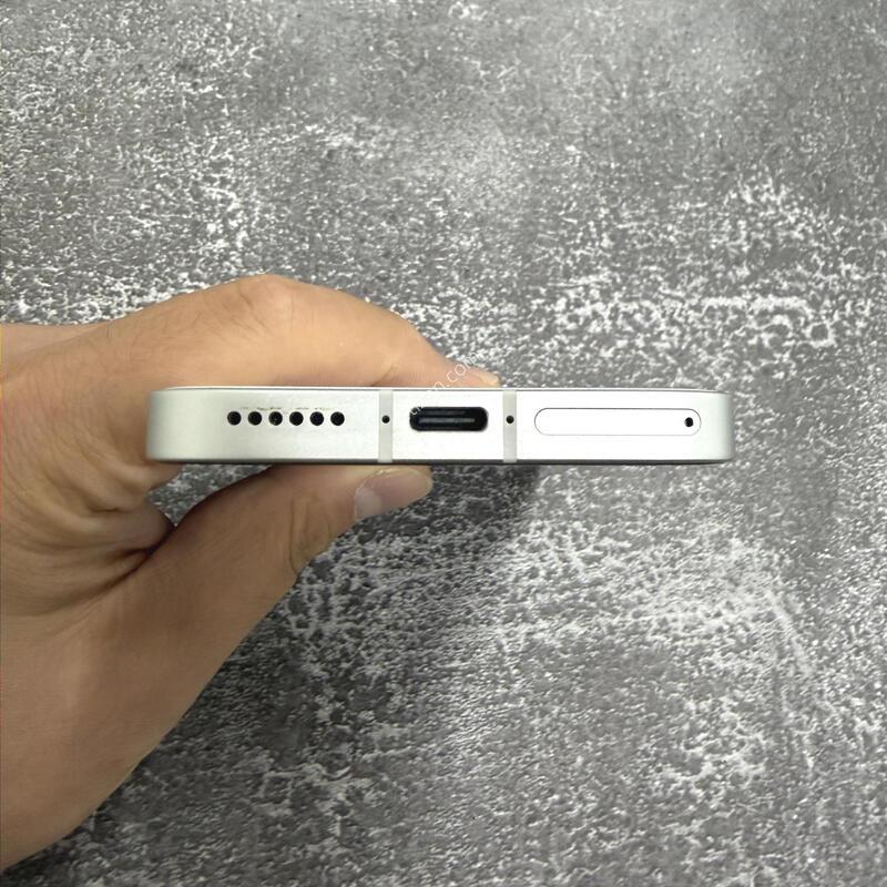 ���̺� �ó���� ȭ��Ʈ SS�� 128GB