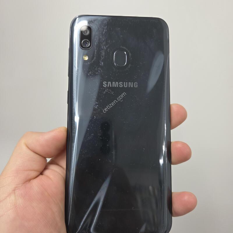 ������ A30 32GB ����