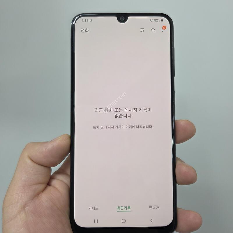 ������ A30 32GB ����