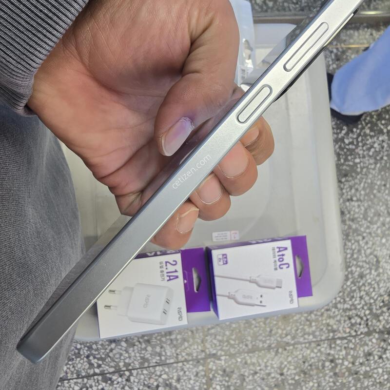 SK ���̵�8 (M166) 128G ����Ʈ�׸����� ����� �˴ϴ�