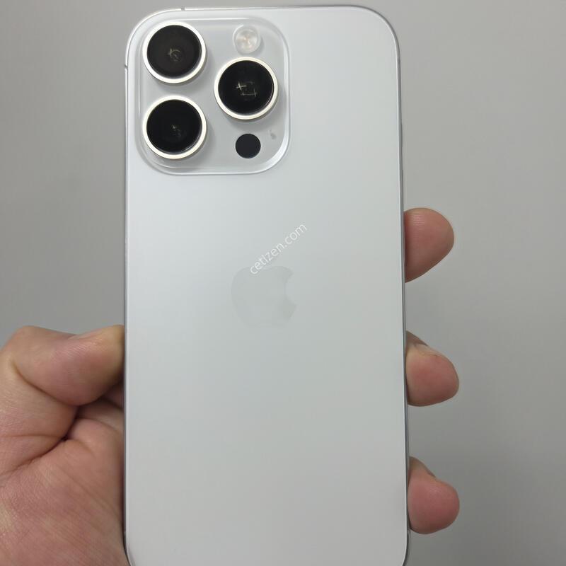 ������16���� 128GB ȭ��Ʈ ���͸�88%