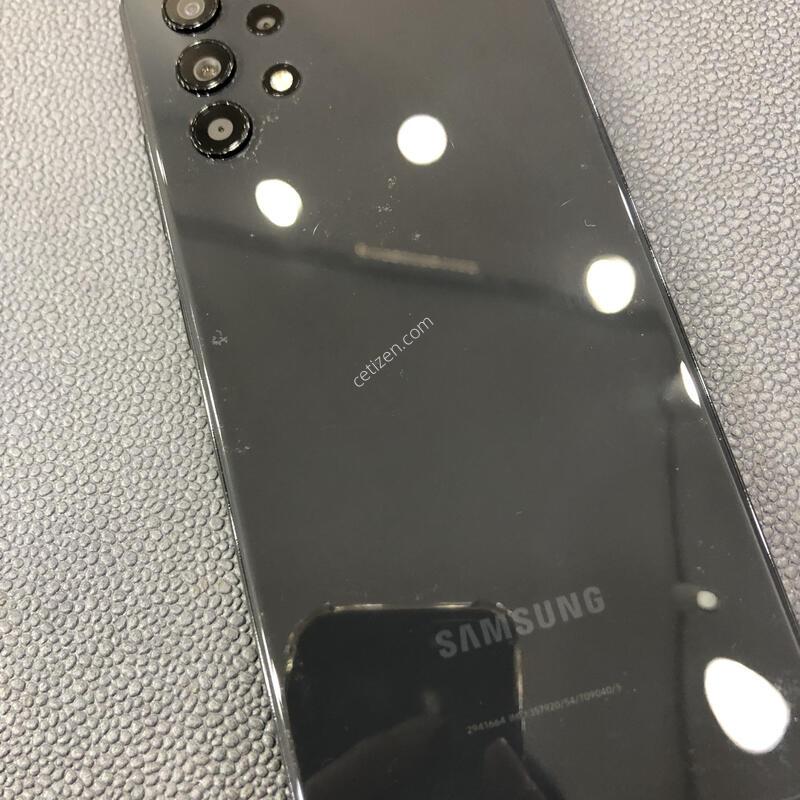 ������A32 ����,����� �ֻ�,���� ���⽺,�׵θ� S��,�ܻ� ����