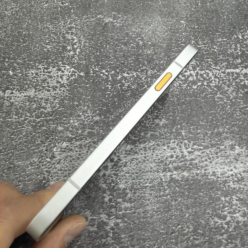 ���̺� �ó���� ȭ��Ʈ SS�� 128GB