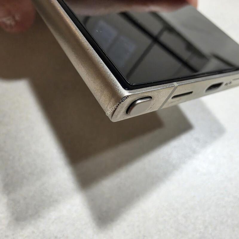 ������ S24 ��Ʈ�� 512GB ƼŸ�� �׷��� �Ǹ��մϴ� !!