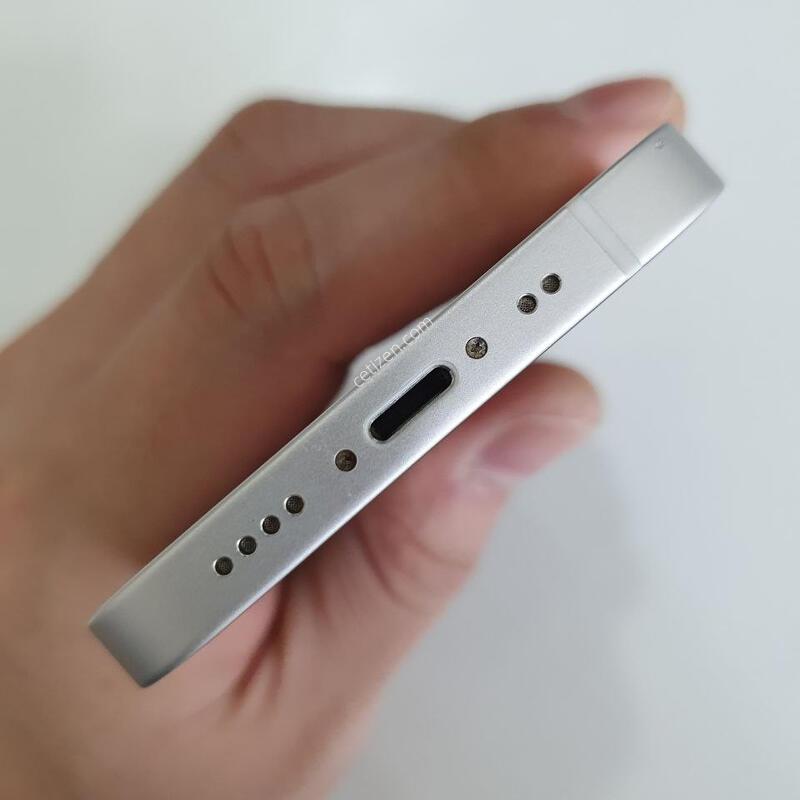 ������12�̴�64G ���ܻ� �������⽺ ���±� �߰��� �����