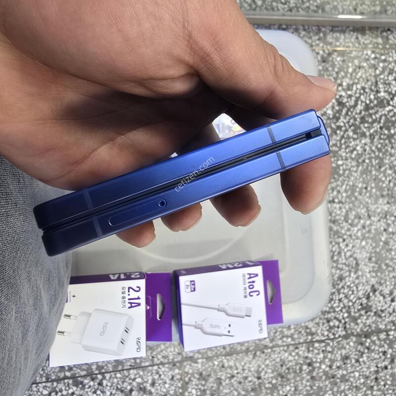 U+ �ø�7(F766) ������� 256G �������� ����� �˴ϴ�