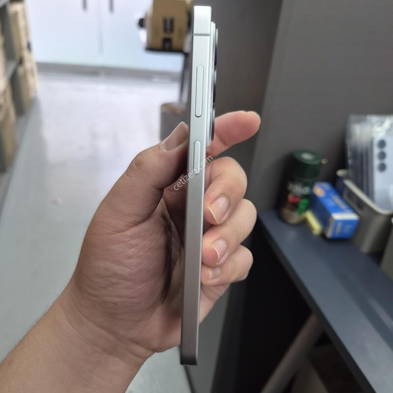 �ܰ�S��)������ S26 ȭ��Ʈ 256G(�ʸ�/���̽�)