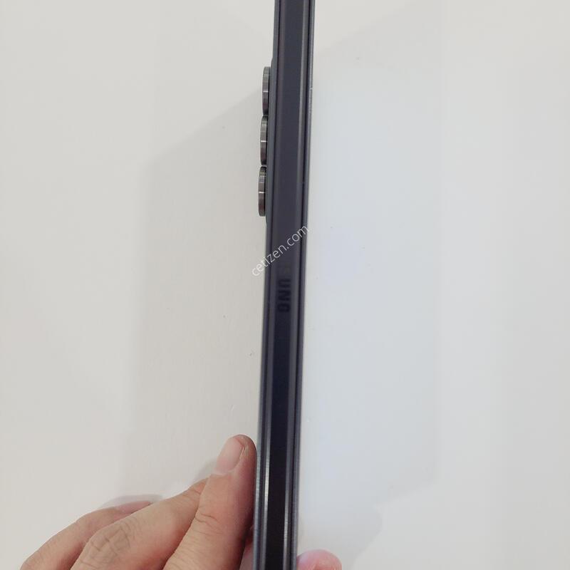 ����������7