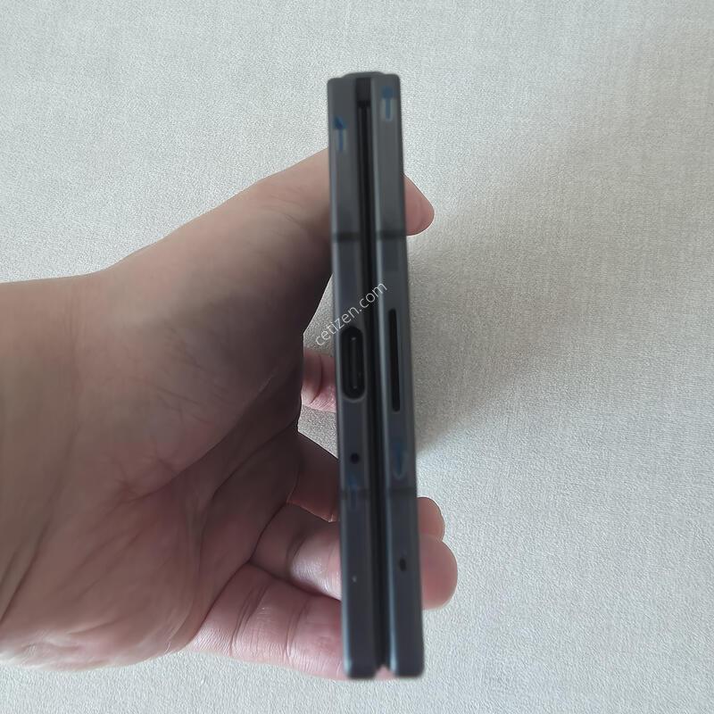 ������ Z ����8 ��Ʈ�� 512g �ܸ��ڱ����� S�� �Ǹ� (��� ������)