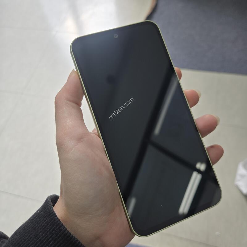 ������ ����4 ���� 128GB SK �ܰ����� �ܻ� ������