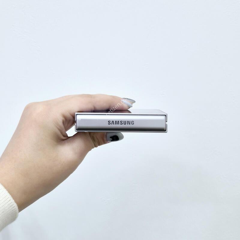 ������Z�ø�6 �ǹ� 256GB