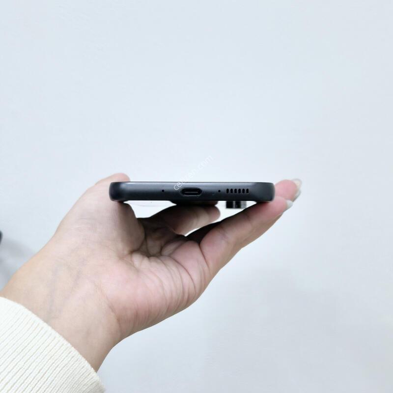 ����������4 ���� 128GB