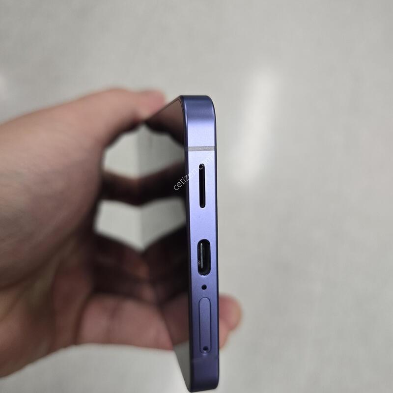������ S26�÷��� S26+ 256GB �ڹ�Ʈ ���̿÷� �ܼ����� �̻�� ��ǰ �˴ϴ�.