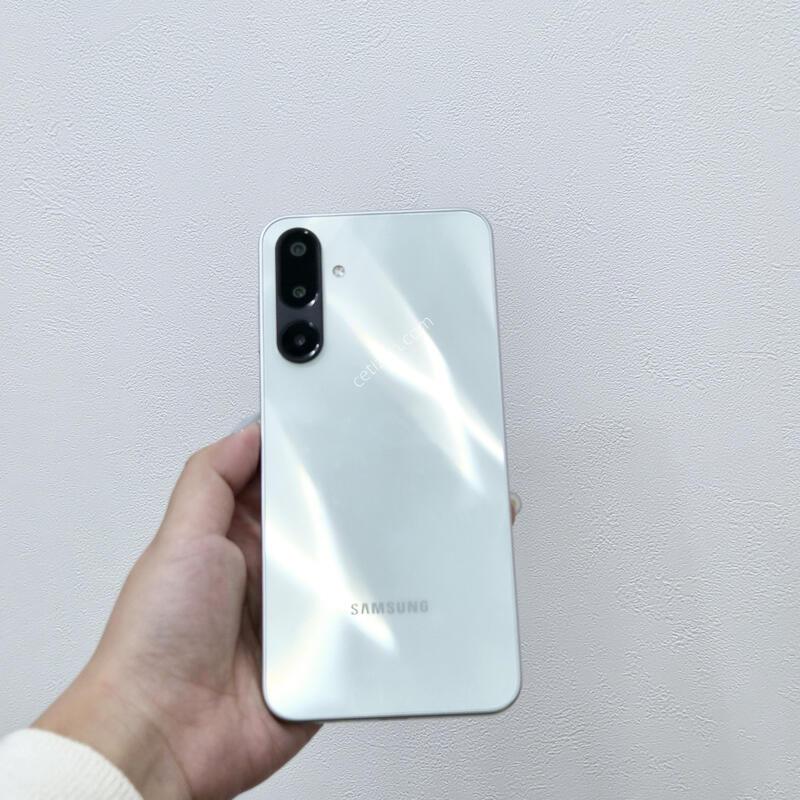 �����ÿ��̵�8 �׸� 128GB