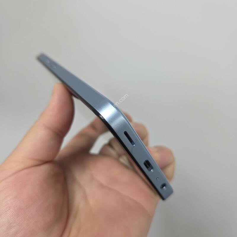 ������ ���̵�7 128GB