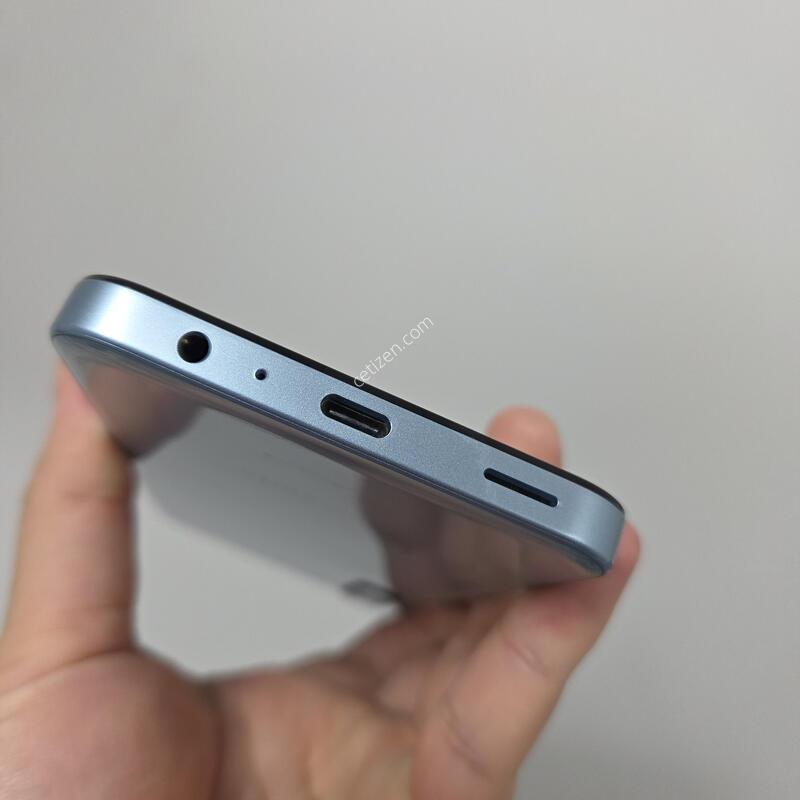 ������ ���̵�7 128GB