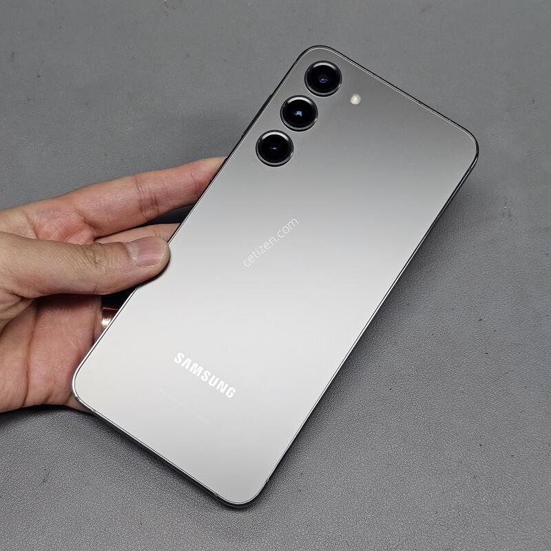 �Ｚ ������ s23�÷��� 256GB �׸� �������� ���ܻ� AA�� �߰��� ~!