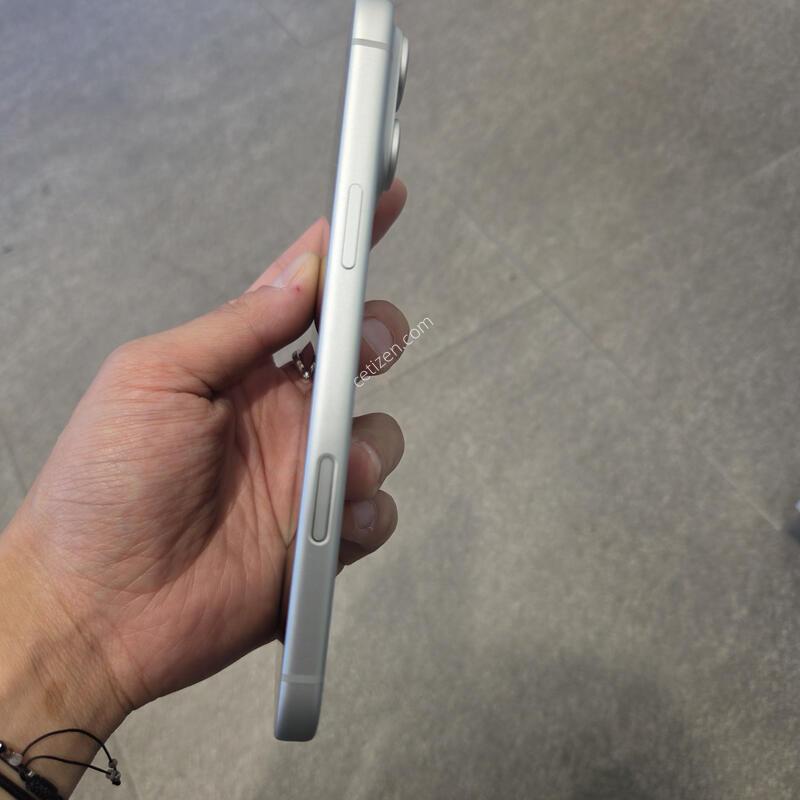 ������ 17���θƽ� 256GB ���� �� ! ���͸� 100����
