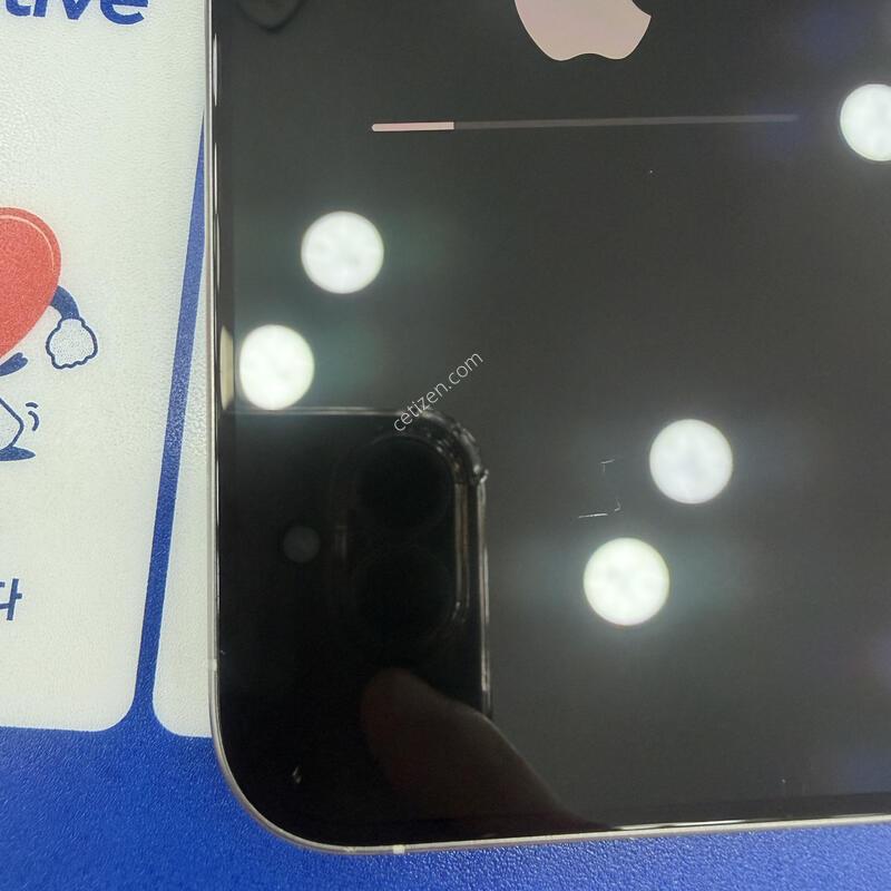 ������15����/256G/ȭ��Ʈ/sk��������
