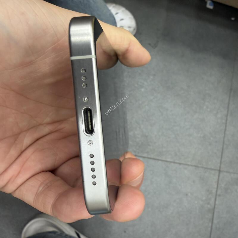 ������15����/256G/ȭ��Ʈ/sk��������