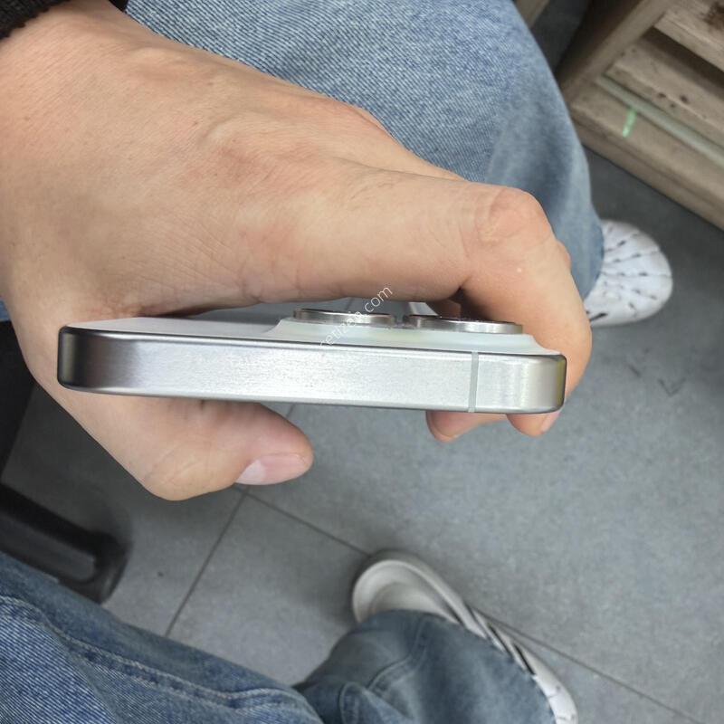������15����/256G/ȭ��Ʈ/sk��������