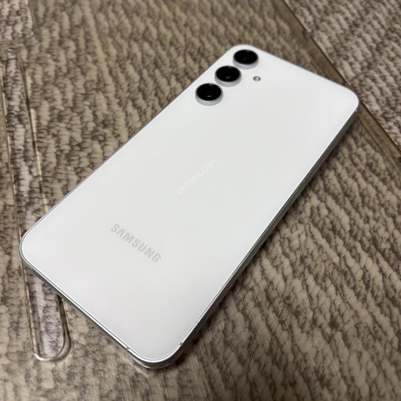 S23FE 256G �ü���