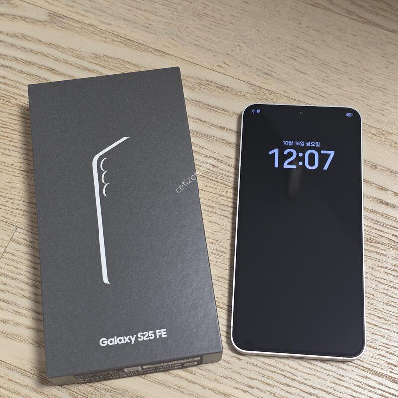 sk�� S25FE S��