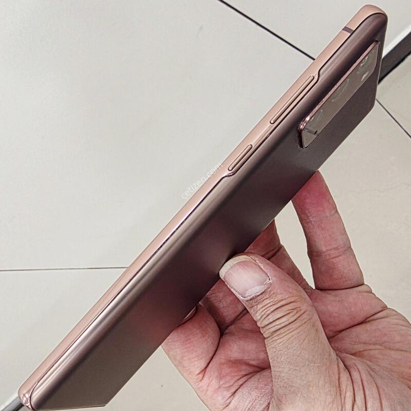 ������ ��Ʈ20 �̽�ƽ ����� 256GB �������� �Ǹ�