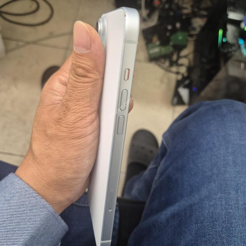 ������ 15 �÷��� 256GB �ǹ�