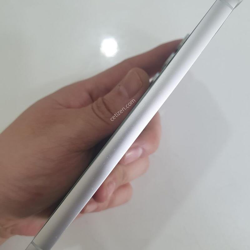 ������ S23FE 256G ���ܻ� ���±� �߰��� �����