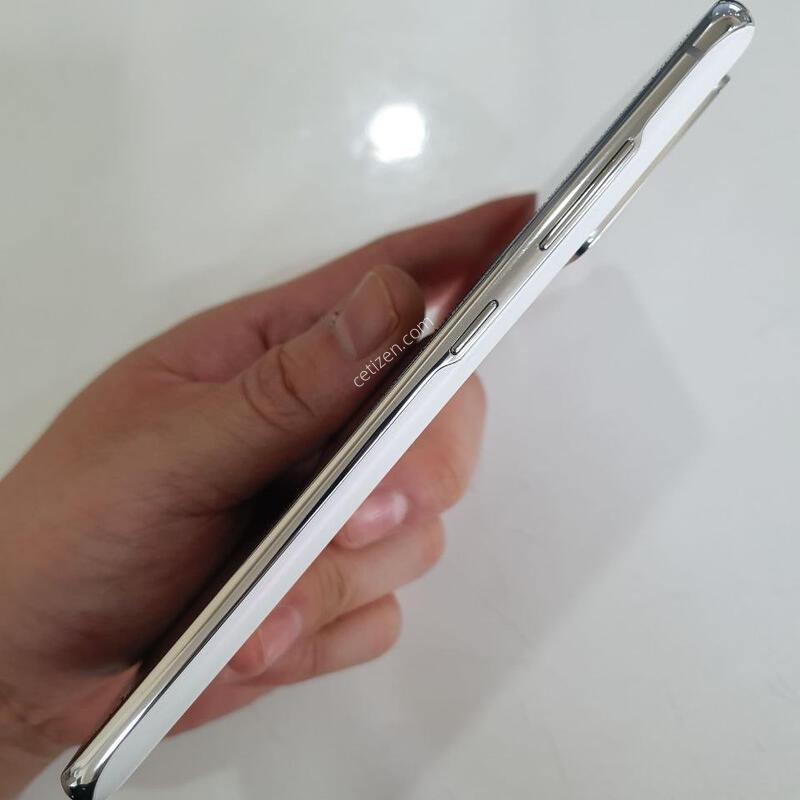 ������ S20FE 128G ���±� �߰��� �����