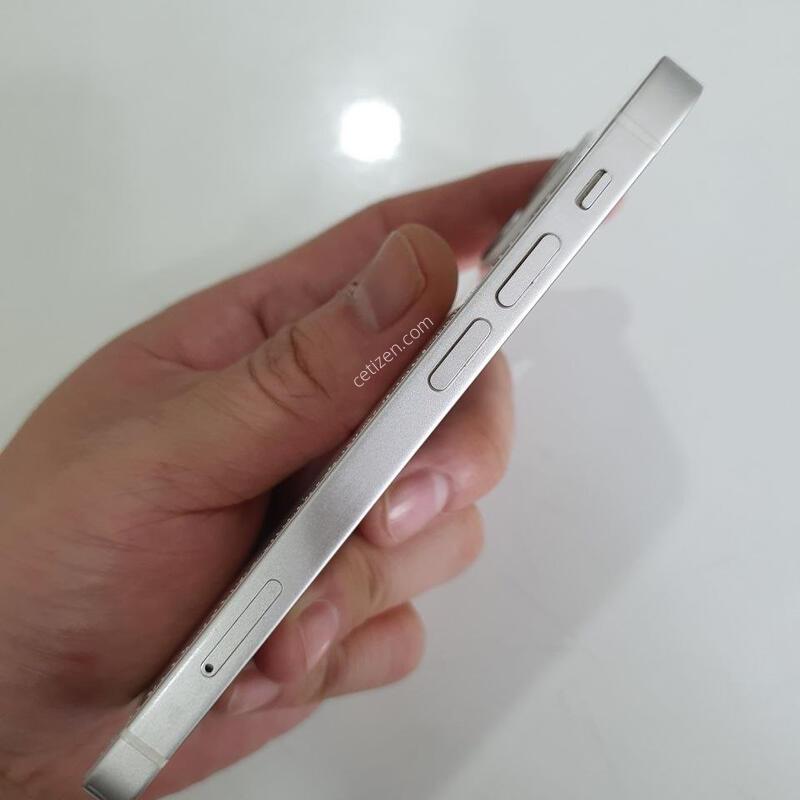 ������ 12�̴� 128G ���ܻ� ���±� �߰��� �����